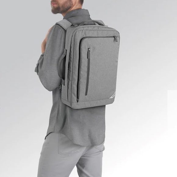 Solo hybrid backpack, converts from backpack to briefcase, new - Picture 1 of 12